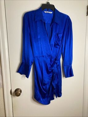 Zara Electric Blue Satin-like Short Wrap Robe